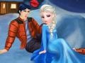 Spel Elsa and Ken kissing 