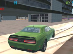 Spel Hustle in a Wildcat Dodge Challenger